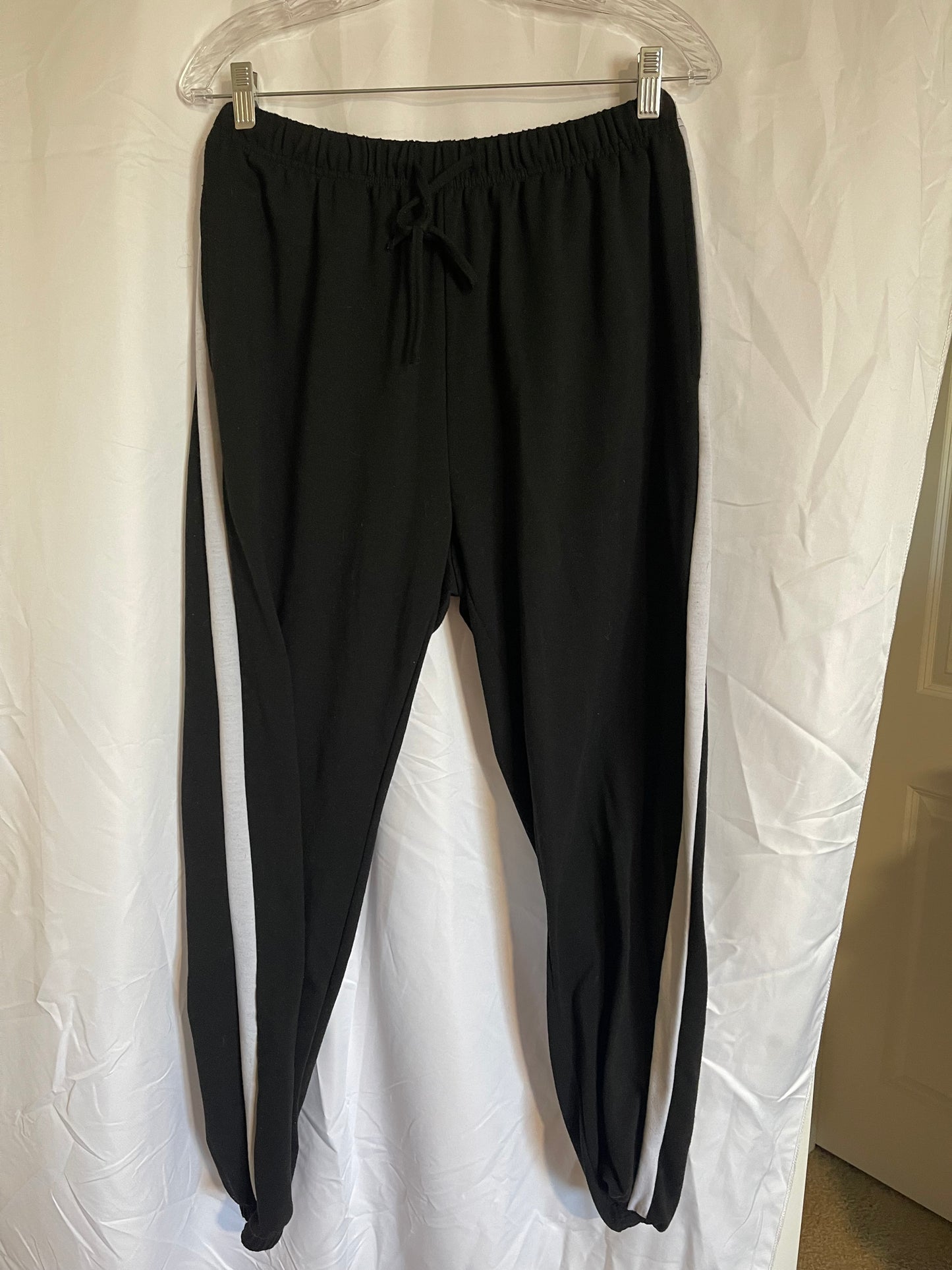 XL Amazon Matching Jogger set