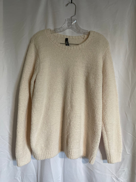 Size 0 Torrid sweater