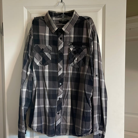 Eddie Bauer long sleeve Button up